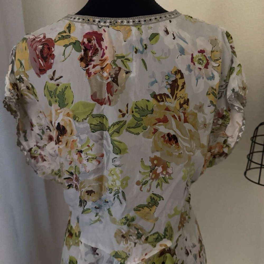 Johnny Was Silk Boho Floral Tunic Top S Crochet Lace V Neck Blouse - Picture 8 of 10